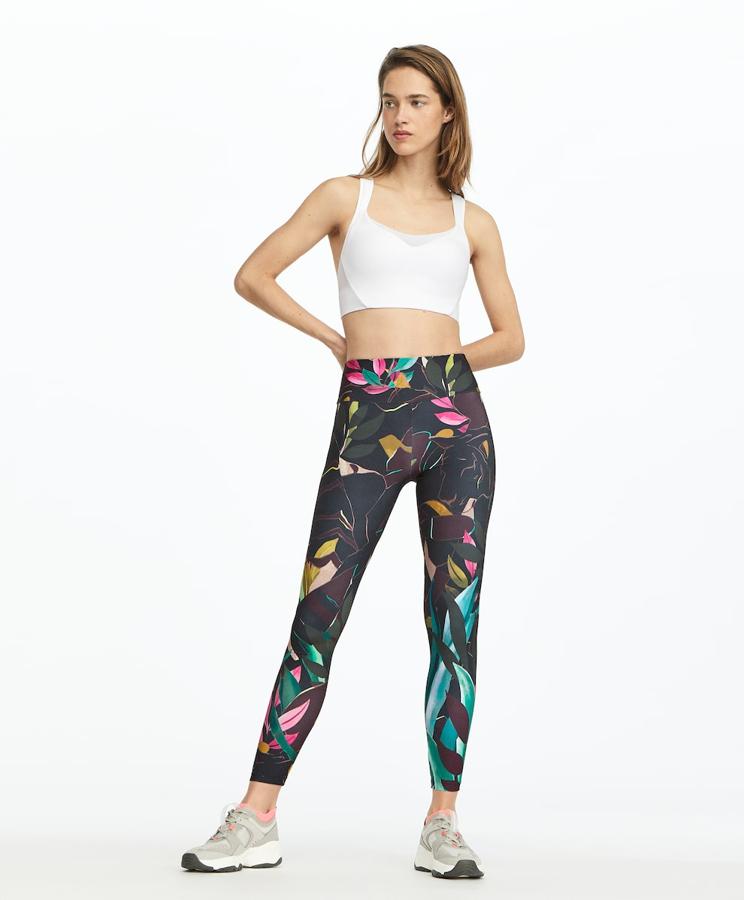 Mallas de flores de hojas de colores, hasta la talla XXL, (29,99 euros).