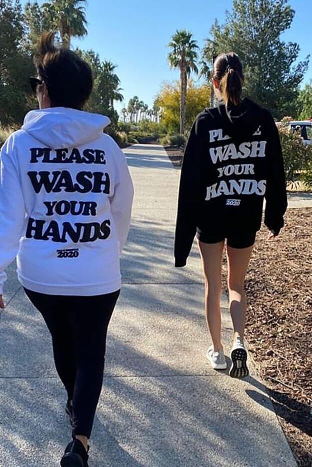 La sudadera de Talentless