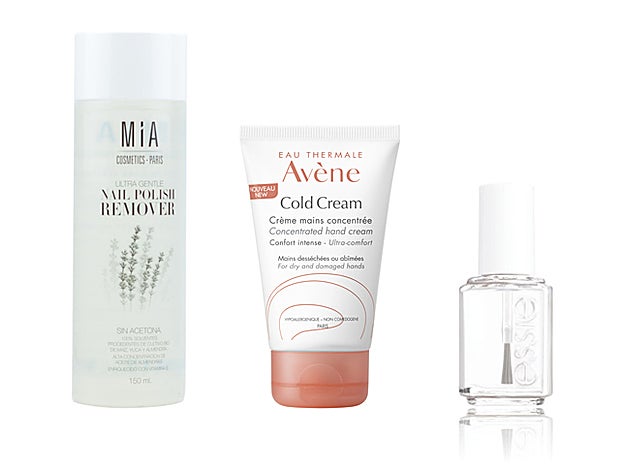 Quitaesmaltes Ultra Suave de Mia Cosmetics (6,95 €). Cold Cream Eau Thermale Avène (7€). Base endurecedora y dfortalcedora Strong Start de Essie (13,15 €).