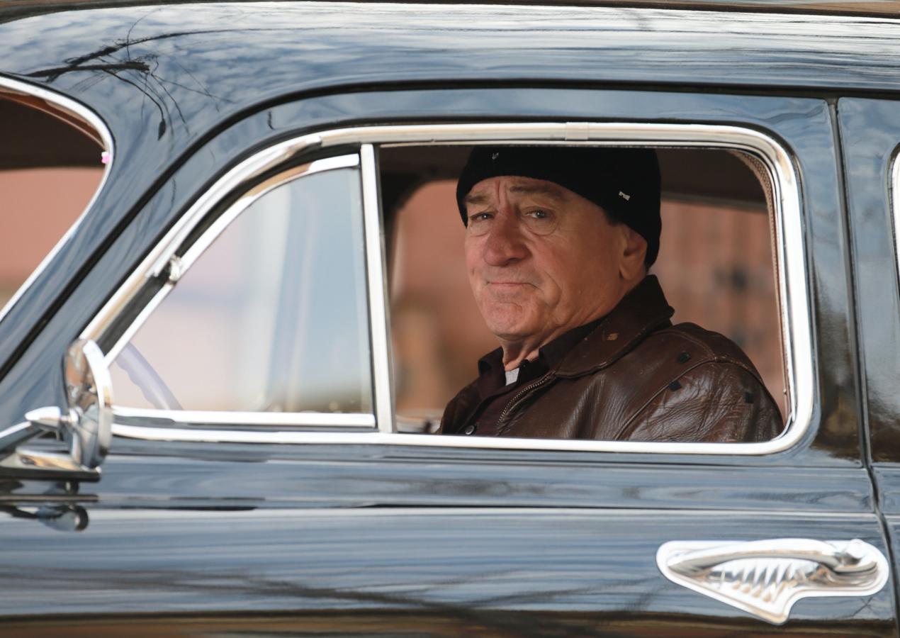 Martin Scorsese nunca decepciona. Esta película es un compendio de su cine: actorazos (Robert de Niro, Al Pacino, Joe Pesci, Harvey Keitel...), mafiosos con un estricto código de honor e historia de Estados Unidos. La trama se adentra en el asesinato de Jimmy Hoffa, el famoso y corrupto sindicalista cuyo cuerpo nunca se encontró. Se puede ver en Netflix.