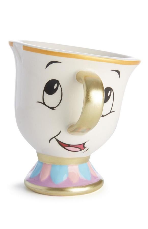 Para la cocina, Primark también nos ofrece multitud de ideas. Hace unos meses, esta taza de Chip, el personaje de ‘La bella y la bestia’ causó sensación. Ahora, puede ser tuya por 6 euros.