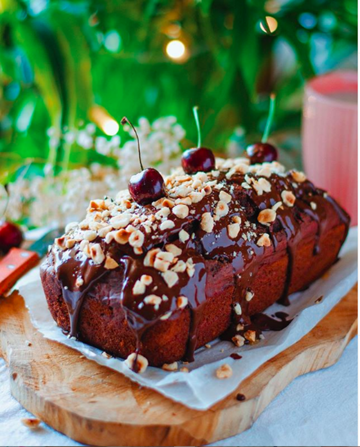 Jenny Rodríguez es toda una foodie y, a través de sus impecables instantáneas, va a llevarte con ella a conocer mundo. Autora del libro Vive vegano, la galería de  @soyvegana_jenny  es una experiencia gastronómica realmente inolvidable. Imperdible su receta de nuggets caseros sin carne.