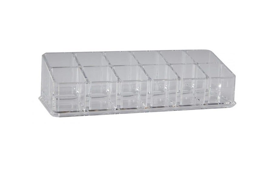 No podía haber mejor invento para quienes no puede faltar un labial de cada color y de cada acabado en su vida. Este organizador de Primark permite tener hasta 12 favoritos juntos pero no revueltos en cualquier rincón de casa. (1,50 euros).