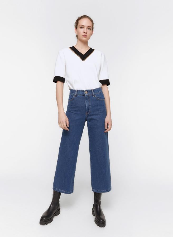Vaqueros acampanados de tiro alto, (41,30 euros).