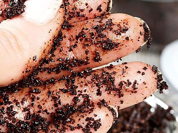 Los ingredientes granulosos son básicos para la exfoliación.