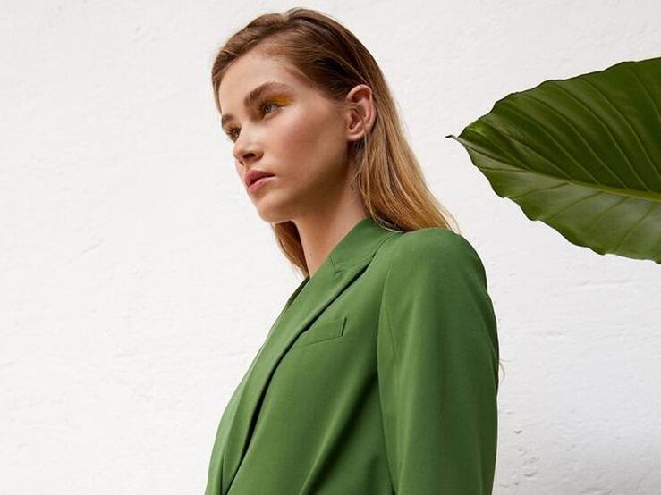 Fotos: Once blazers perfectas para marcar tendencia en tus reuniones virtuales