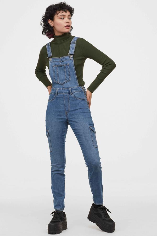 Con corte slim, de H&M (29,99 €).