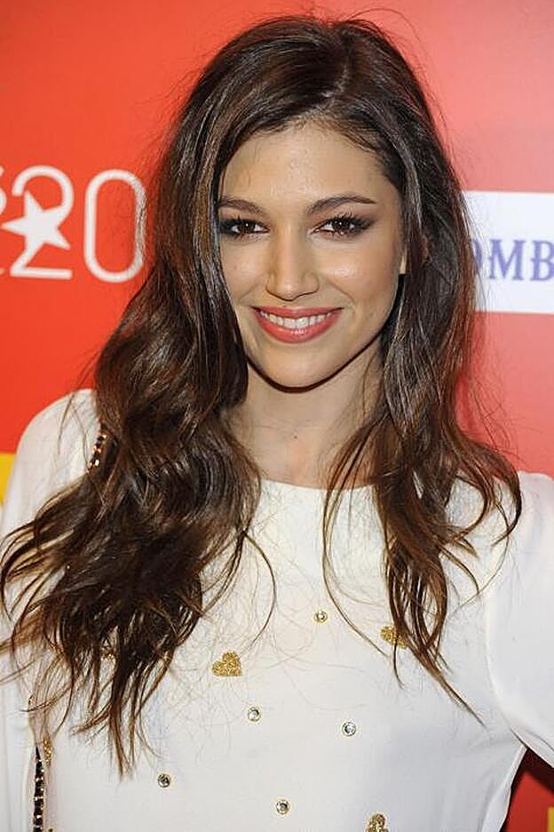 Una de las escasas veces que hemos visto a Úrsula Corberó con melena XL.