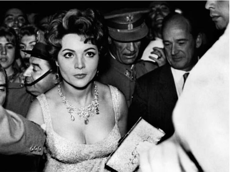 Fotos: Ana de Armas, la última, pero todos estos españoles encontraron el amor en Hollywood antes que ella