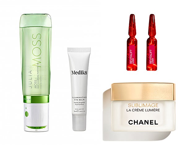 Gel Limpiador Purificante Profundo Moss de Júlia (66 €). Illuminating Eye Balm de Medik ( (45 €). Ampollas Revitalif Laser de L’Oréal Paris (14,90 €). Sublimage La Crème Lumière de Chanel (360 €).