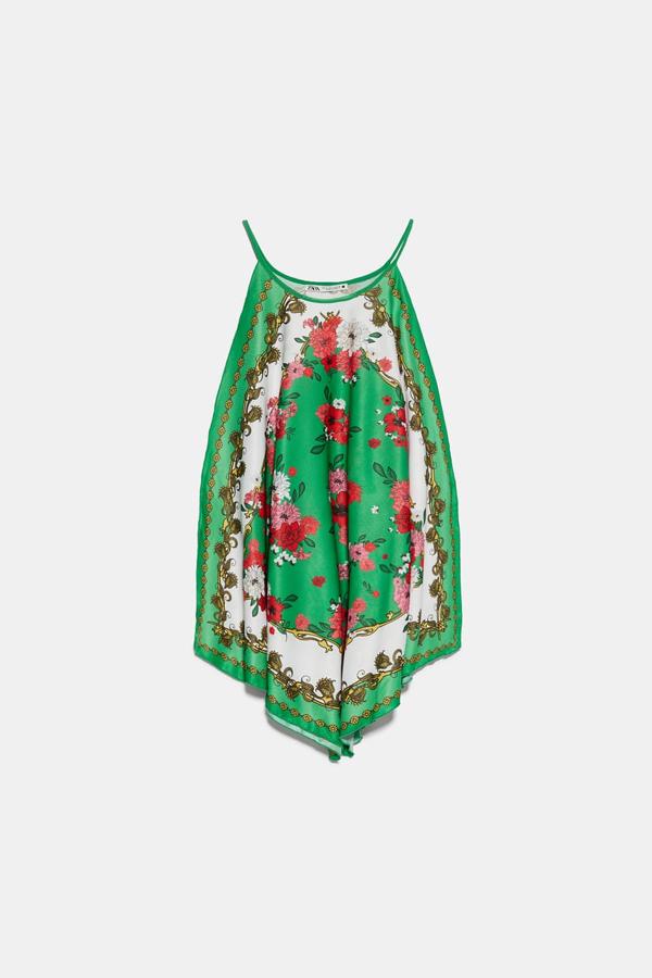 Top pañuelo de estampado tropical, (12,99 euros).