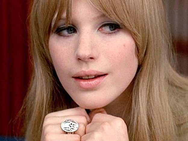 Marianne Faithfull aparece en 1966 en "Made in USA", de Jean-Luc Godard.
