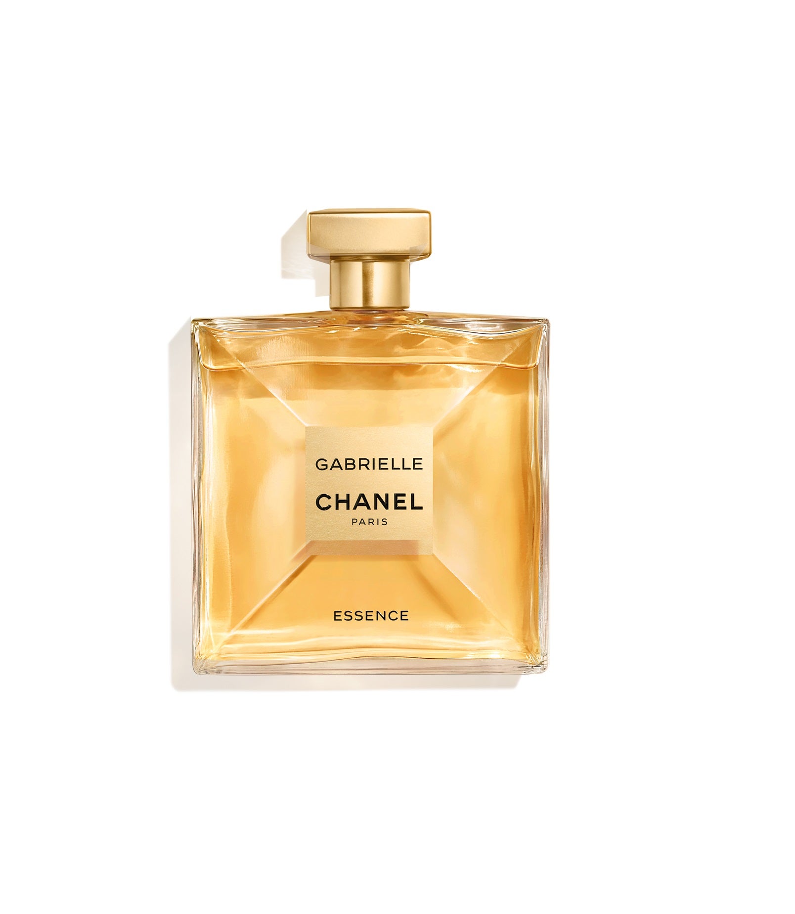 Chanel. Gabrielle Essence (100 €) mezcla nardo, jazmín, azahar e ylang ylang con una opulencia de calidez ambarina.