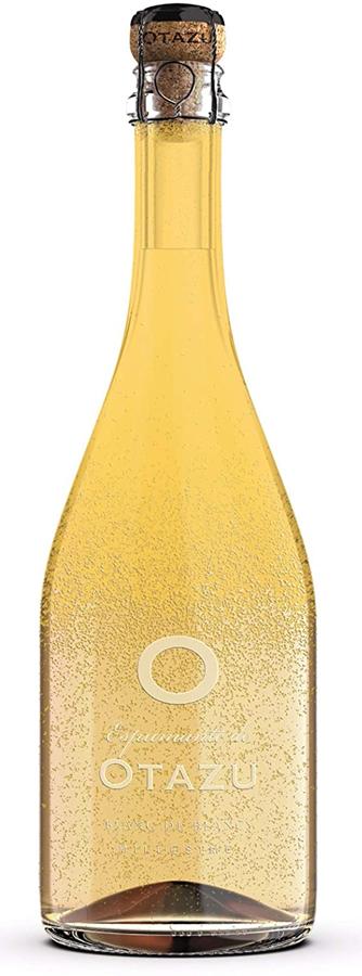 ¡Odia el vino rosado! Pero jamás le diría que no a un buen chardonay. Botella de espumoso de Bodegas Otazu, de venta en Amazon.