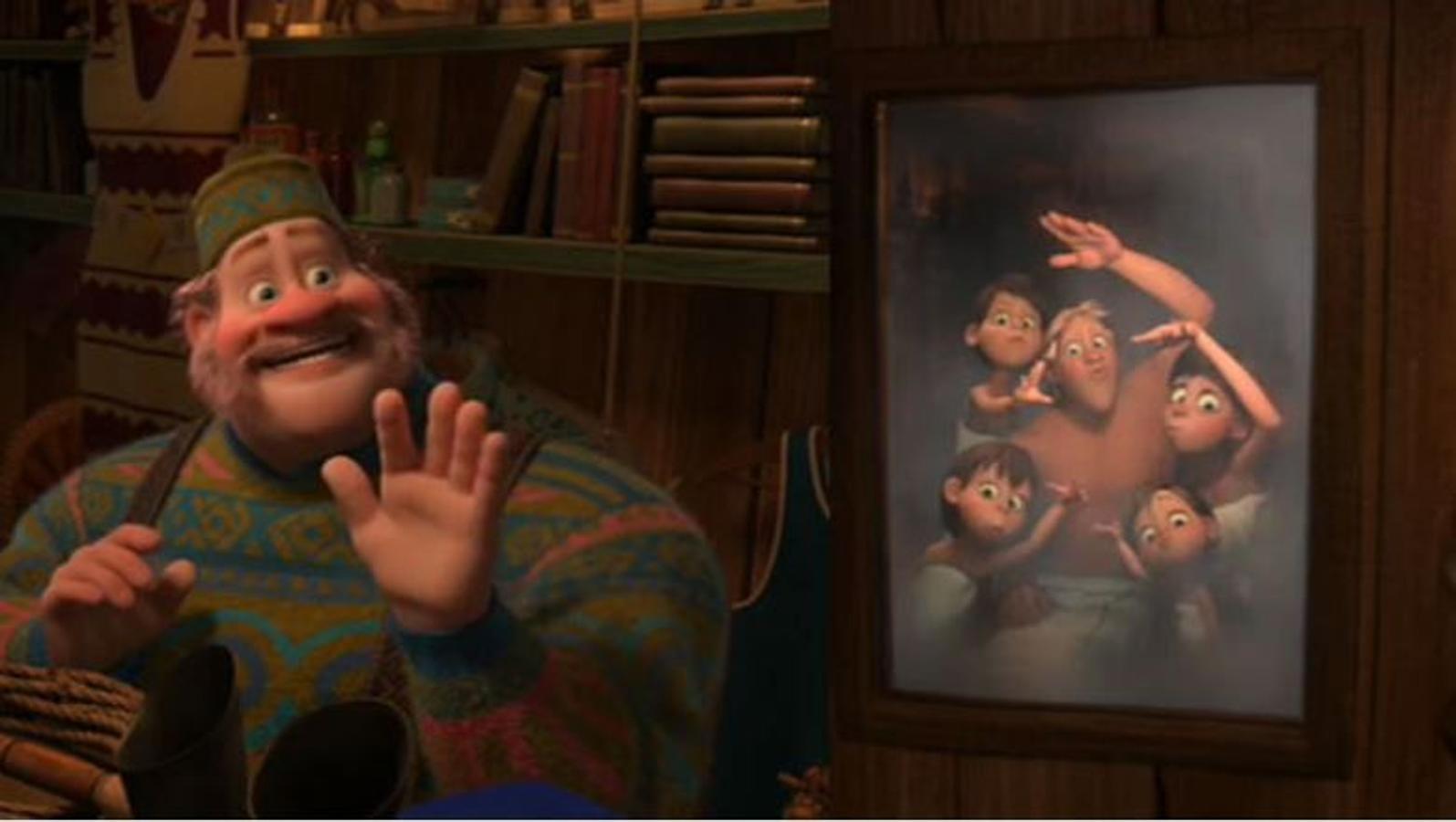 Los vecinos de Judy, la protagonista de 'Zootropia', son una pareja gay. En 'Buscando a Dory' vemos a dos madres con un bebé entre el público del acuario donde tiene lugar la mayor parte de la historia. Oaken, el tendero de 'Frozen', presume de una sauna... en la que vemos fugazmente a quienes podrían ser su marido y sus niños.