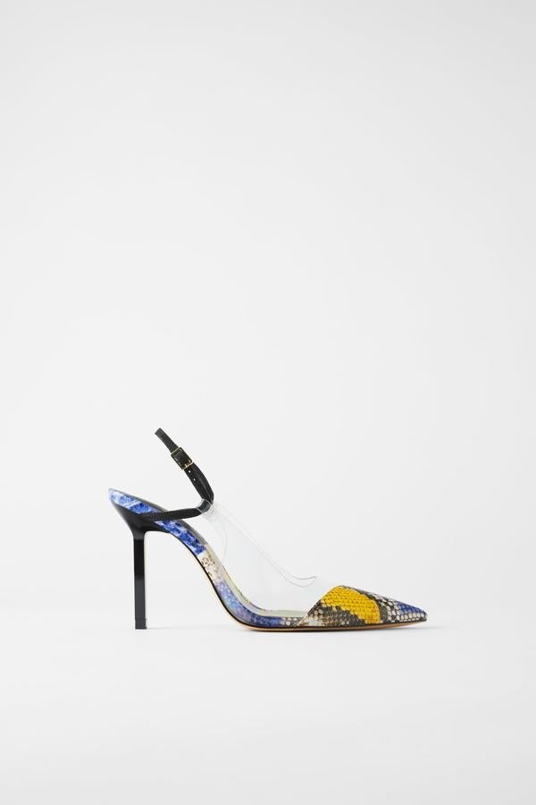 Zapatos combinados de vinilo y animal print de colores, de los Special Prices de Zara (19,99 euros).
