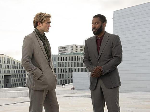Robert Pattinson y John David Washington, agentes del destino en 'Tenet', de Christopher Nolan