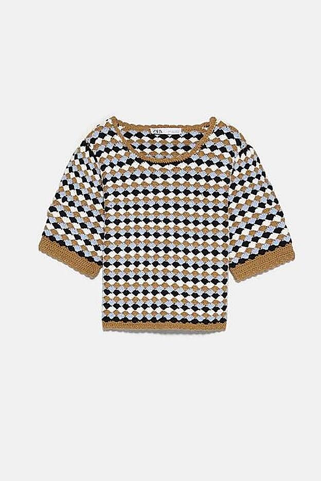 Jersey crochet estampado (25,95 euros).