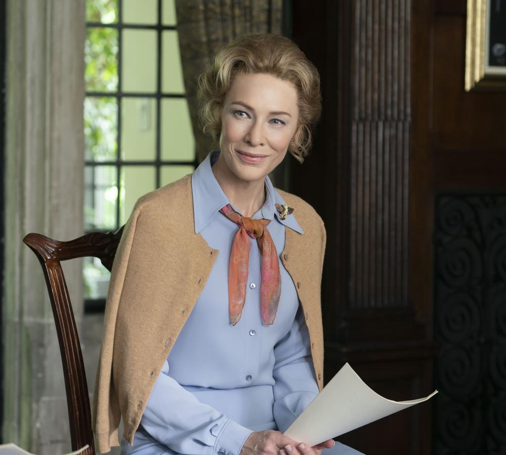 Con 'Mrs América' (HBO), Cate Blanchett se ha convertido en esa villana a la que nos encanta odiar: Phyllis Schlafly, la gélida ama de casa perfecta que se opuso al movimiento feminista en los 70, es tan magnética como repulsiva. Y la presencia en la serie de Uzo Aduba y Rose Byrne no hace más que mejorar las cosas.