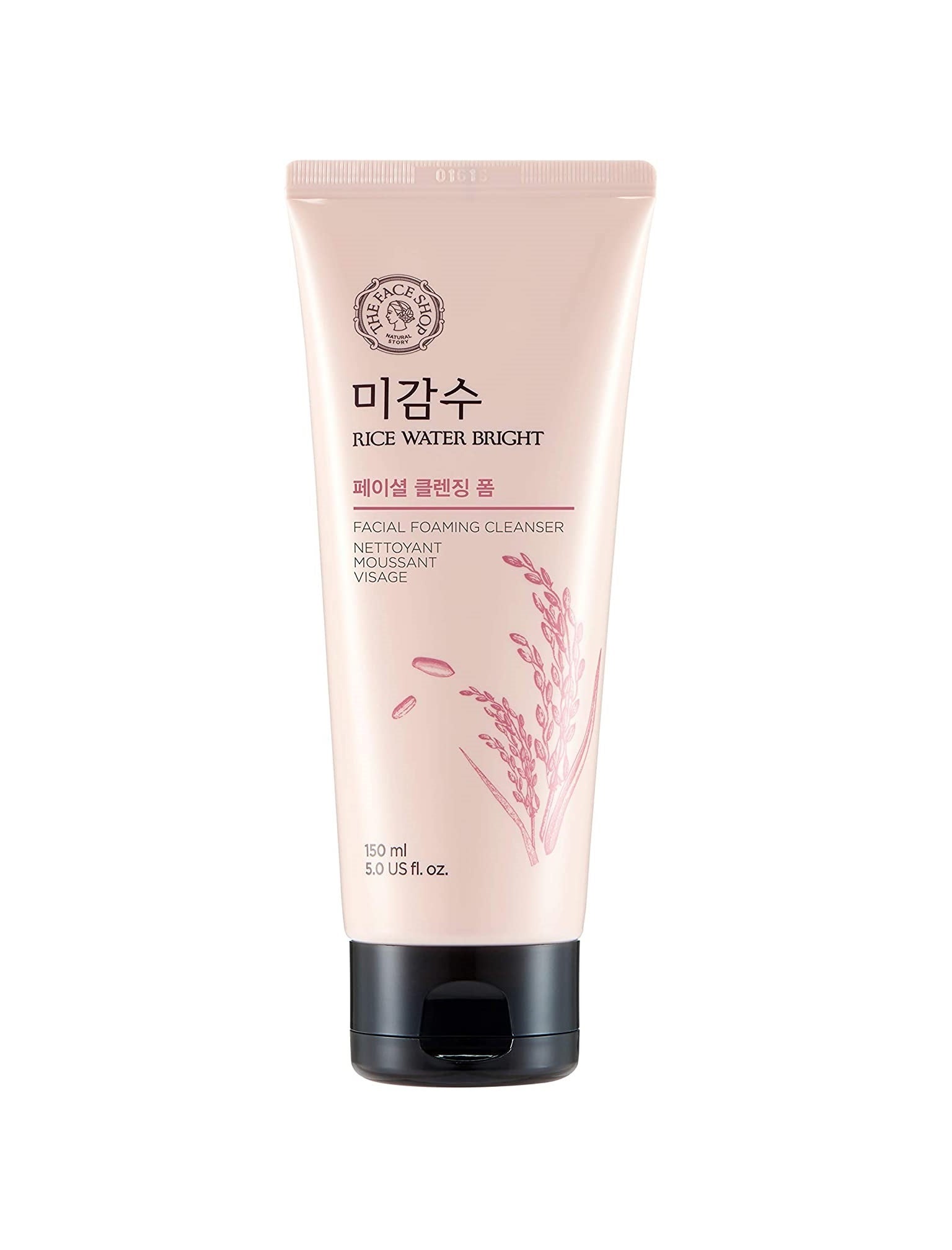 The Face Shop es una firma coreana que entre sus muchos cosméticos de belleza hemos encontrado este limpiador facial con agua de arroz que minimiza los poros, afina las líneas de expresión, hidrata e ilumina la piel, y limpia en profundidad sin irritar. Ideal para todos los tipos de piel.  (15,12 euros). En Amazon .