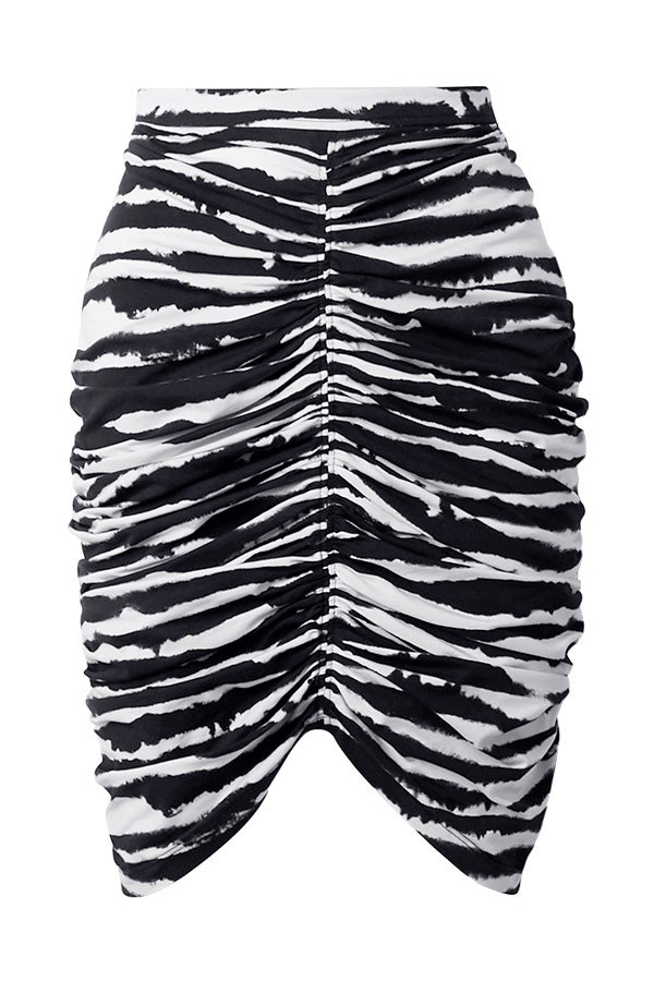 Falda de Burberry (890 €).