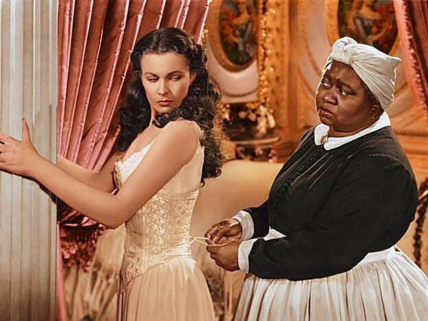 Lo que el viento se llevó, con Vivien Leigh y Hattie McDaniel, fue retirada de HBO Max por racista