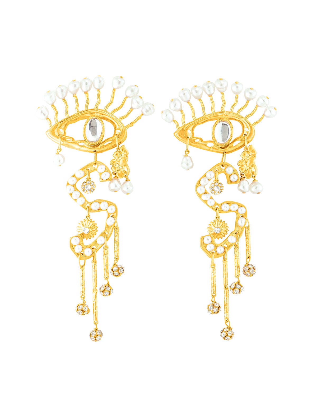 De oro amarillo y perlas, de Schiaparelli (c.p.v.).