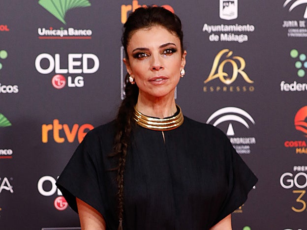 La altura de la tenza de Maribel Verdú es de lo más rejuvenecedora.