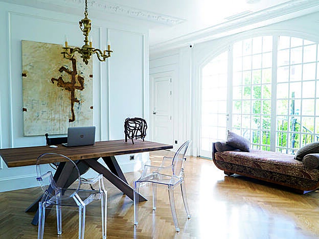 Más info: Nafarroa-Behera Kalea, 2. Hondarribia, Guipúzcoa. Desde 215 €, habitación doble con desayuno. www.villamagalean.com.