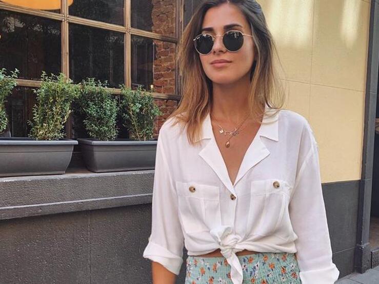 Fotos: Las rebajas de Pull & Bear tienen las minifaldas más bonitas y que alargan las piernas por menos de 16 euros