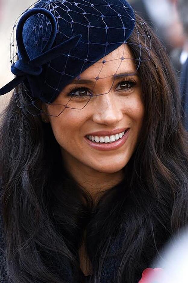 La actriz americana Meghan Markle se integró en la corte de Isabel II por poco tiempo: en menos de un lustro volvió a su país de origen con el príncipe Harry.