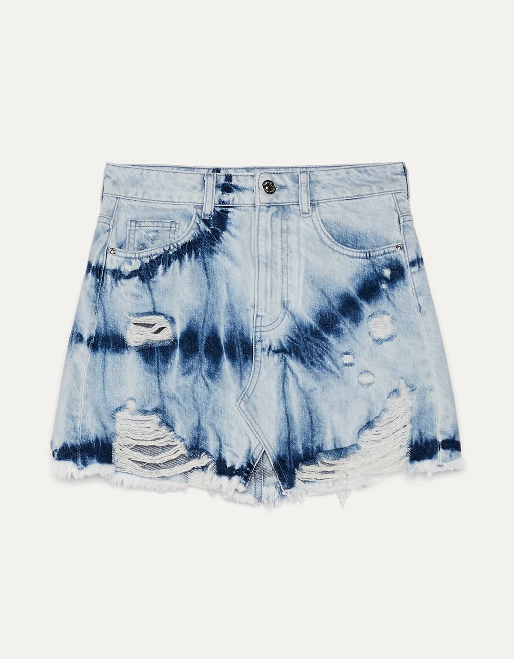 Falda denim con estampado tie dye de la nueva colección de Bershka. (29,99 euros).