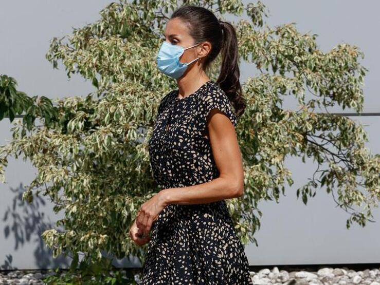 Fotos: Finaliza la gira por España de los Reyes y estos han sido los looks low cost y repetidos que ha llevado la Reina Letizia