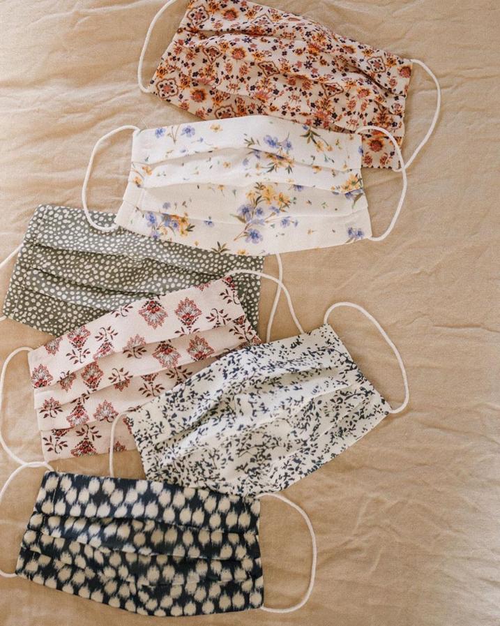 Mascarillas hidrófugas y reutilizables con tejido certificado de Eseoese (9,90 euros). Tienen tres capas y el filtro está cosido.