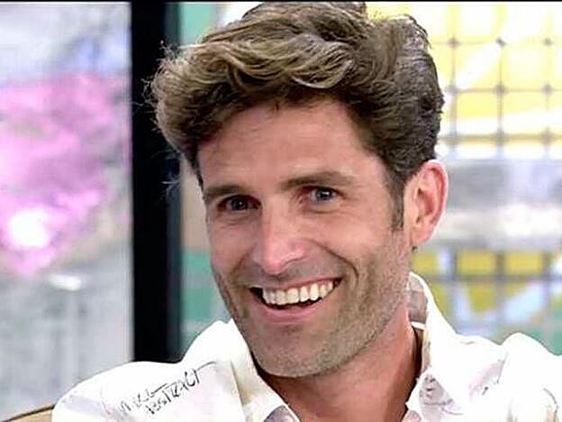 Efrén Reyero durante su visita a 'Sálvame'.