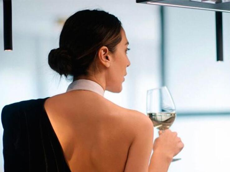 Fotos: Los 10 posados más sexys de Tamara Falcó este verano (también en bikini) que nos han dejado sin palabras