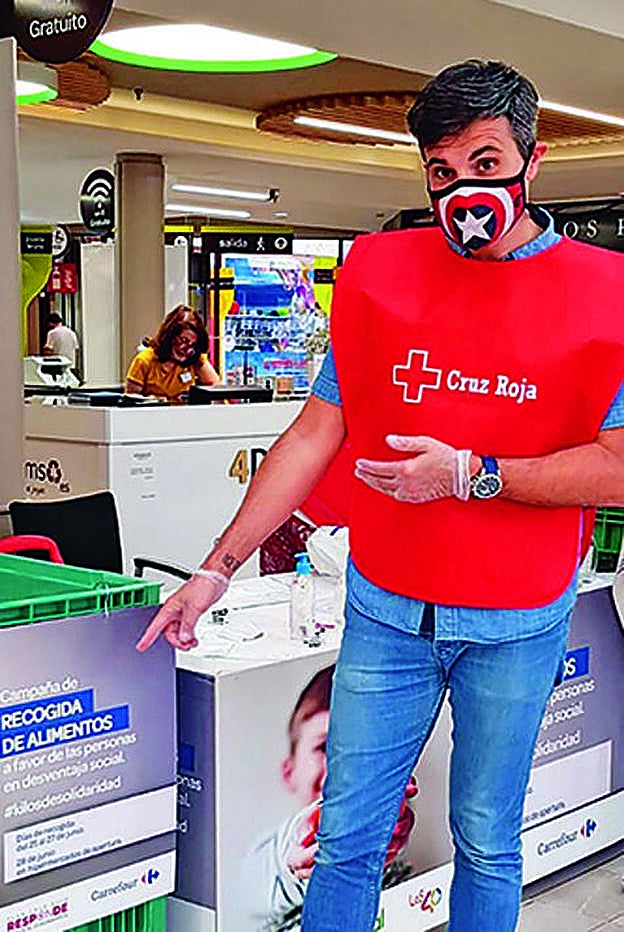 Luis Larrodera colabora con varias fundaciones.