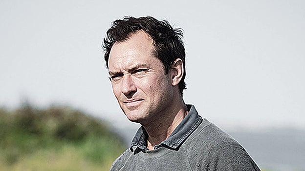 Jude Law protagoniza 'El tercer día'.