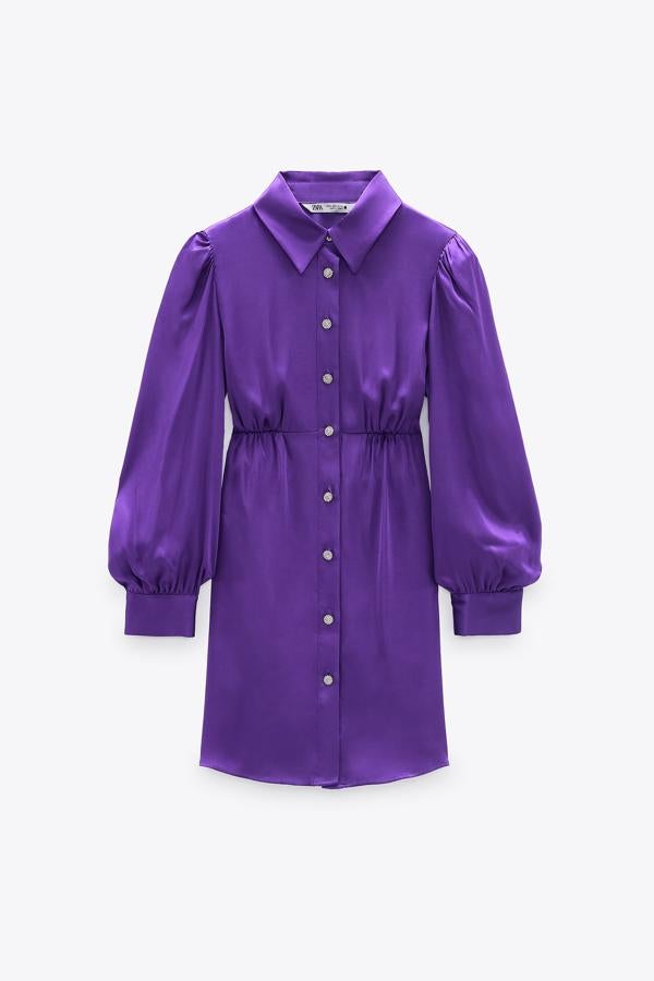 Vestido camisero de tejido sedoso con manga larga abullonada, de Zara (39,95 €)