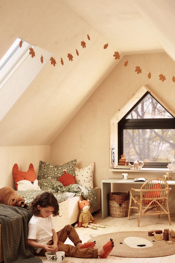 Tus hijos van a querer con todas sus fuerzas esta divertida alfombra de yute con forma de osito, que cuesta 29.99 euros en H&M Home.