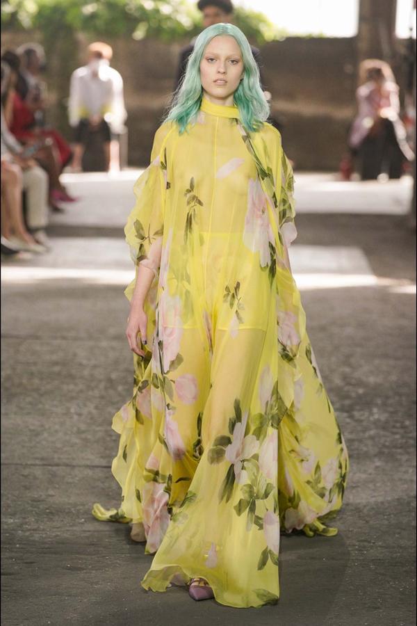 Desfile de Valentino.