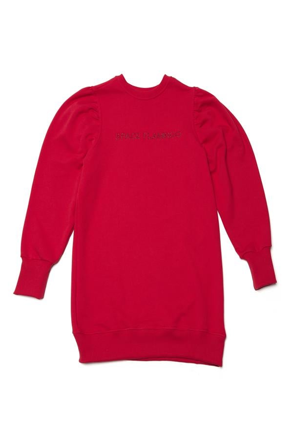 En color rojo, este vestido sudadera con cuello redondo y mangas abullonadas cuenta con el nombre de la marca bordada en el pecho. Con un precio de 90 euros, se agotó en minutos tras ser el primer look de Paula tras anunciar su embarazo.