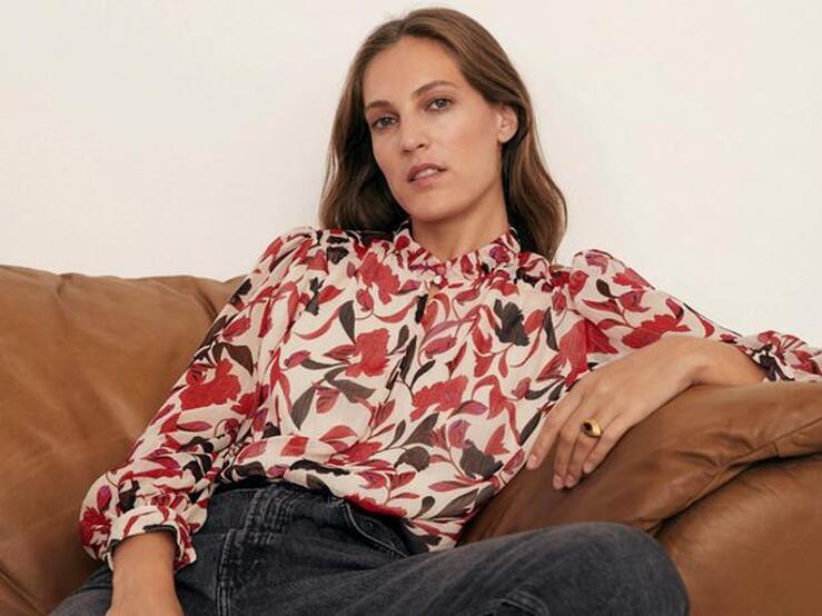 Fotos: Las nuevas colecciones de Mango, Zara y H&M vienen con las blusas estampadas más bonitas de la temporada