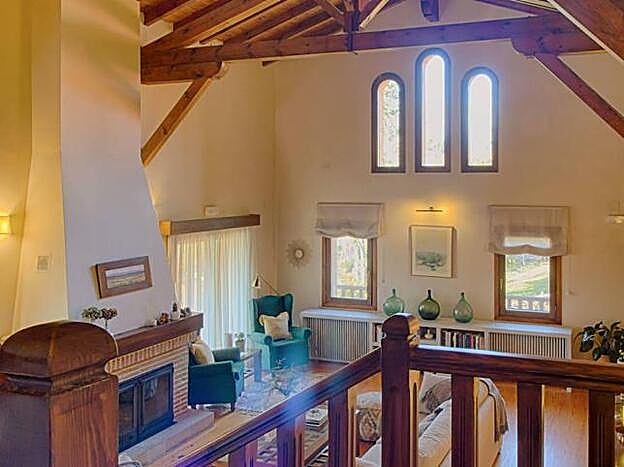 hotelsabinaengredos.com