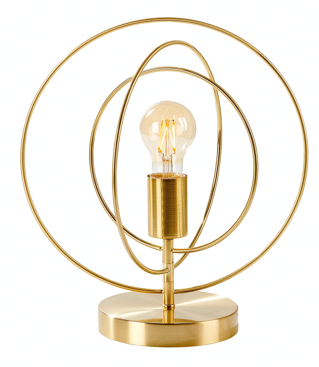 Lámpara de mesa dorada Aron de Casa Shops (39, 95 €).