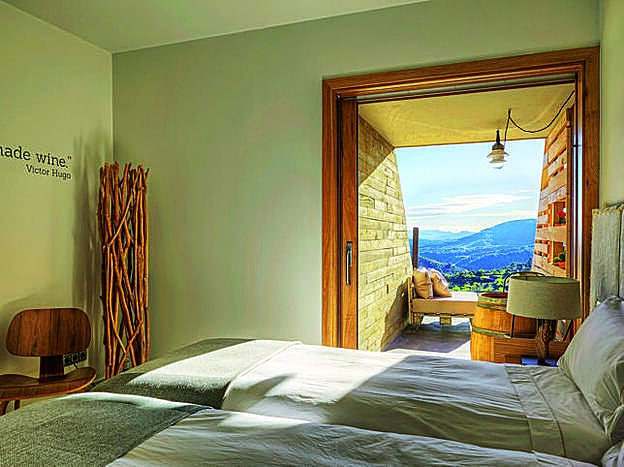 (Habitación doble, desde 112,50 €. hoteltrossosdelpriorat.com).