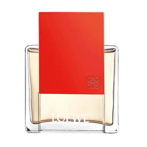 Eau de Parfum Solo Ella de Loewe, un clásico con notas anaranjadas, manzana, flores y madera. La combinación perfecta. Antes: 74,95 euros.  Ahora: 43,95 euros/50ml .
