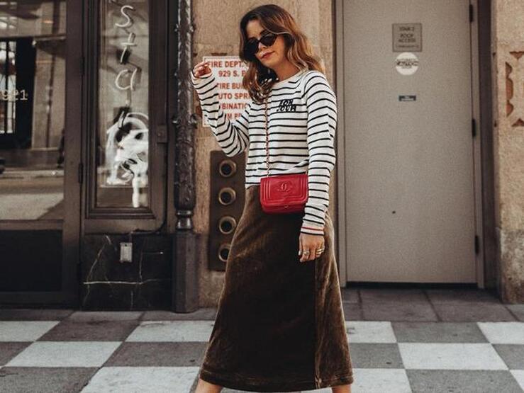 Fotos: Faldas rebajadas perfectas para cualquier estilo con las que crear un nuevo look por muy poco dinero