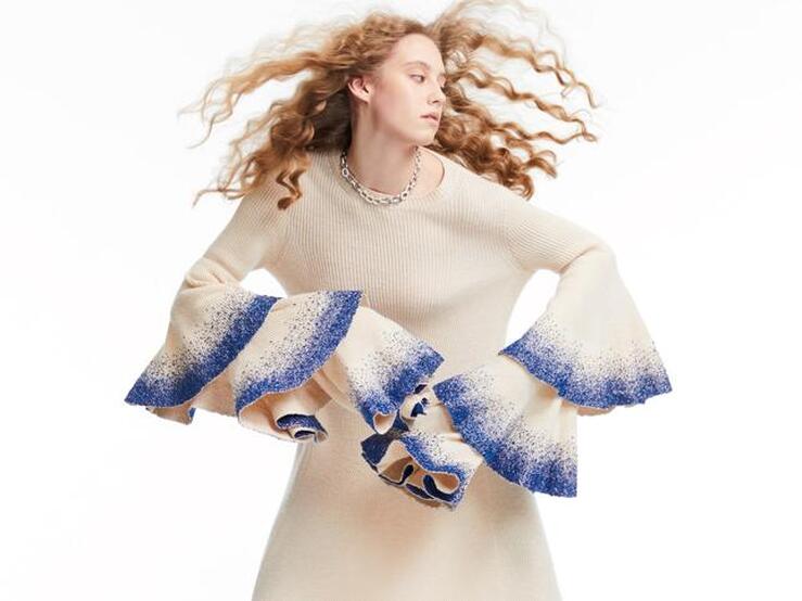 Fotos: Brillos metalizados, tejidos suntuosos... estos son los códigos de los nuevos looks de noche