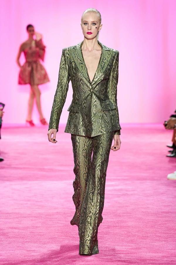 Look del desfile de Christian Siriano